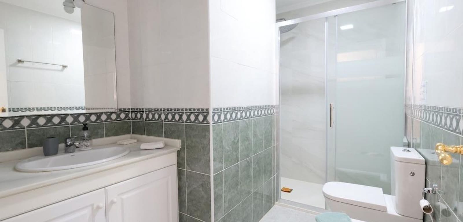 2 Zimmer Apartment zu verkaufen in Villamartin mit Pool - 199.000 € (Ref: 10135034)