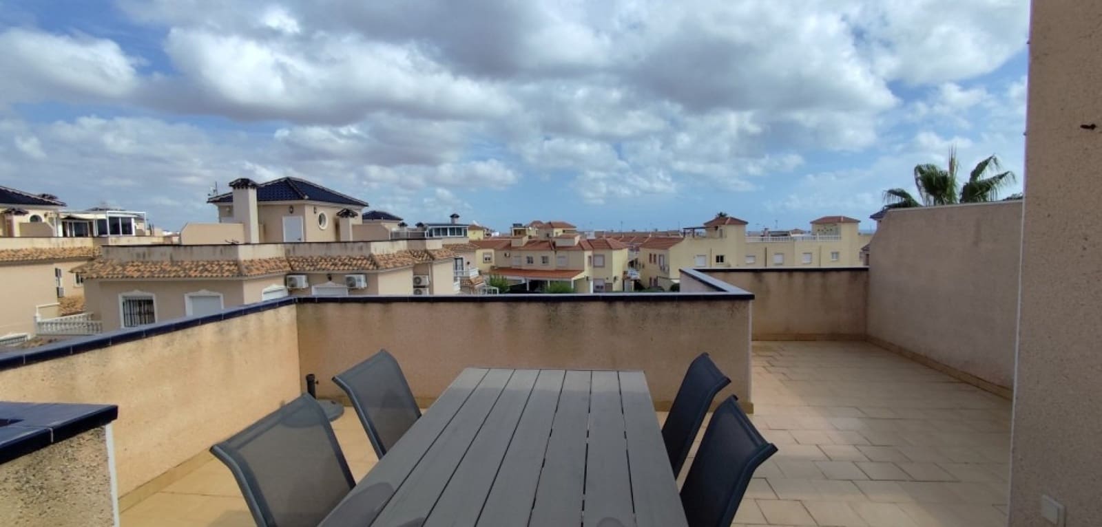 3 quarto Casa em Banda para venda em Cabo Roig com piscina - 265 000 € (Ref: 10135035)