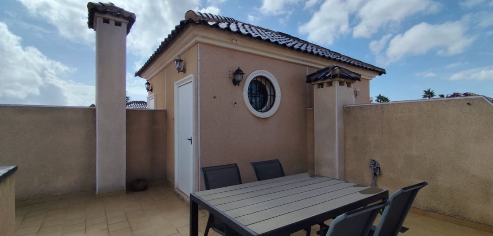 3 quarto Casa em Banda para venda em Cabo Roig com piscina - 265 000 € (Ref: 10135035)