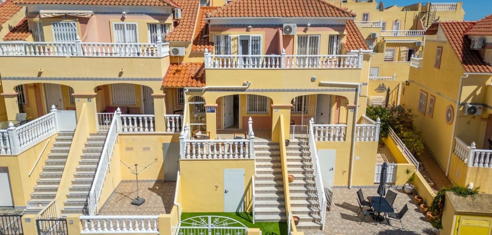 2 soverom Hus til salgs i Campoamor med svømmebasseng - € 229 800 (Ref: 10135037)