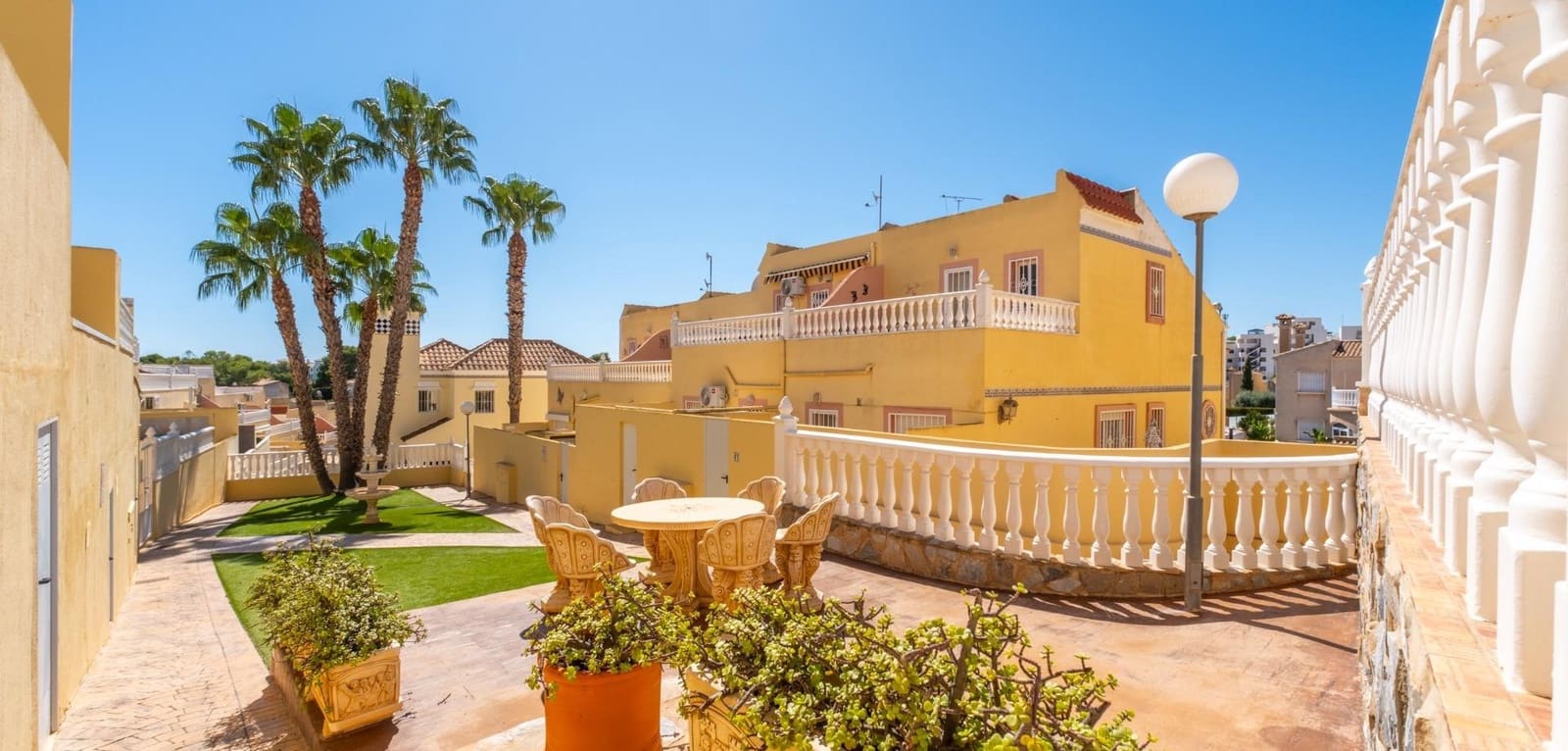 2 soverom Hus til salgs i Campoamor med svømmebasseng - € 229 800 (Ref: 10135037)
