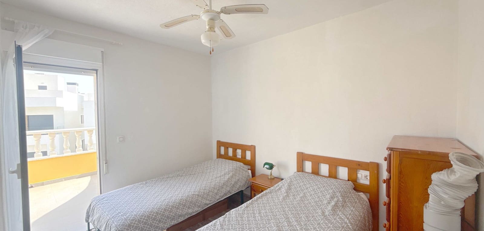 3 soverom Hus til salgs i La Zenia med svømmebasseng garasje - € 269 950 (Ref: 10140012)