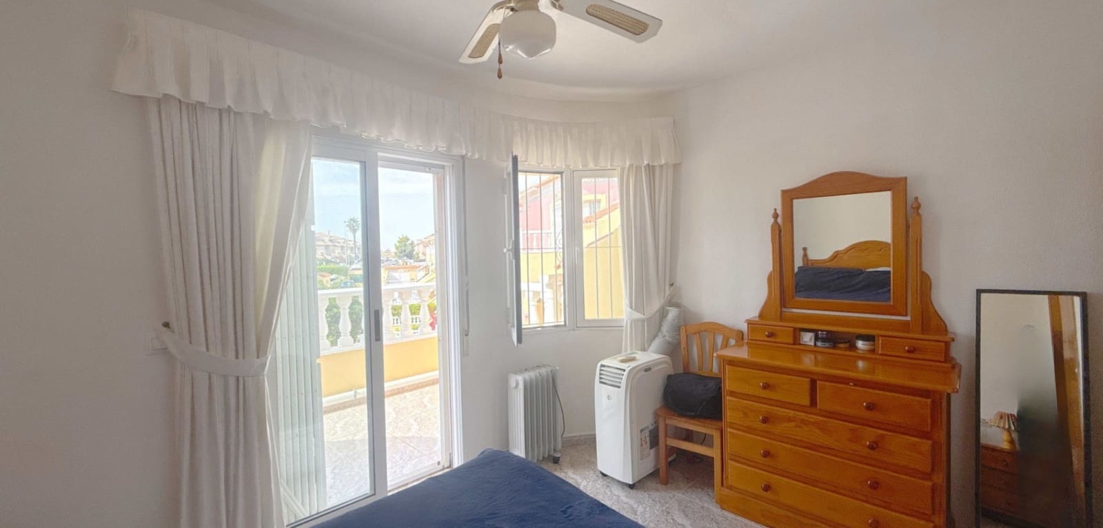 3 soverom Hus til salgs i La Zenia med svømmebasseng garasje - € 269 950 (Ref: 10140012)
