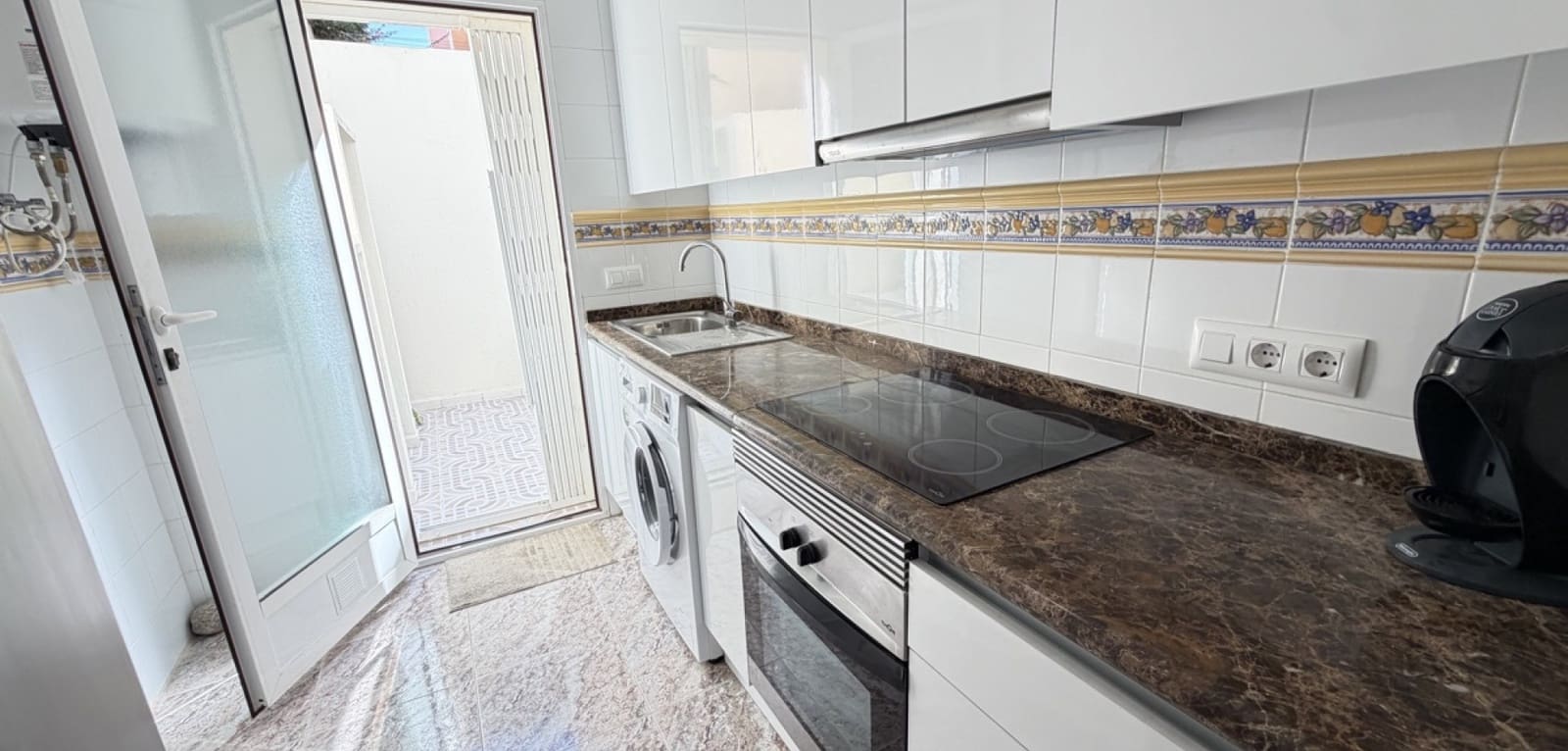 3 quarto Casa em Banda para venda em Villamartin com piscina - 199 995 € (Ref: 10144765)