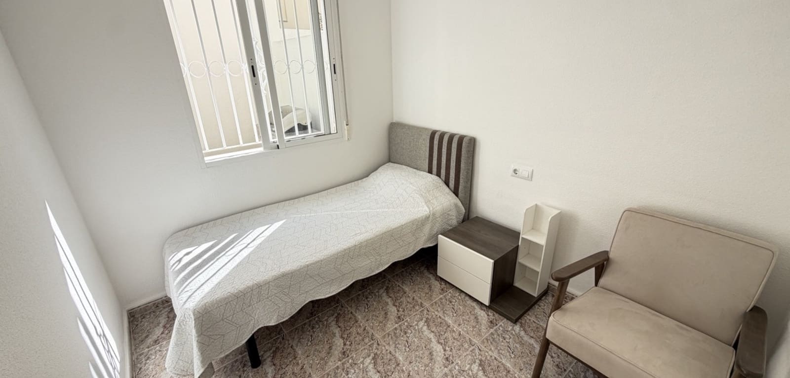 3 quarto Casa em Banda para venda em Villamartin com piscina - 199 995 € (Ref: 10144765)