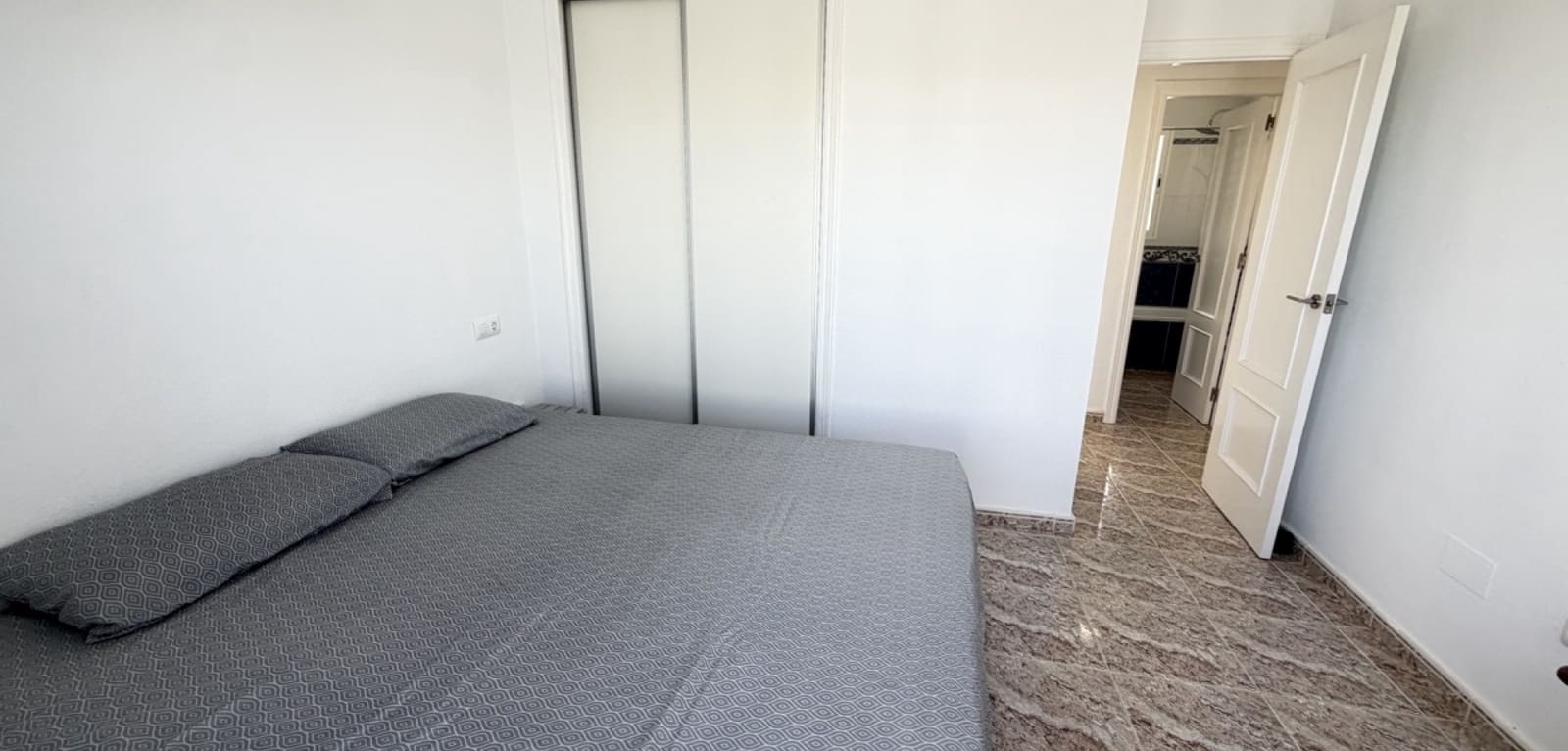 3 quarto Casa em Banda para venda em Villamartin com piscina - 199 995 € (Ref: 10144765)