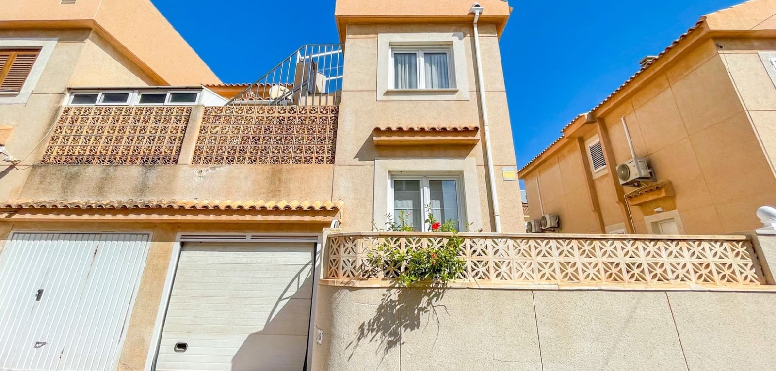3 Zimmer Doppelhaus zu verkaufen in Cabo Cervera mit Garage - 405.000 € (Ref: 10155564)