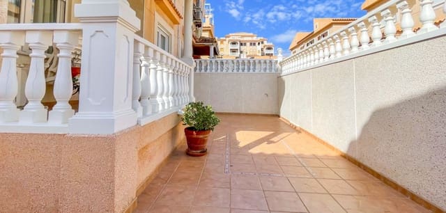 3 makuuhuone Paritalo myytävänä paikassa Cabo Cervera, Torrevieja mukana 
autotalli - 405 000 € (Ref: 10155564)