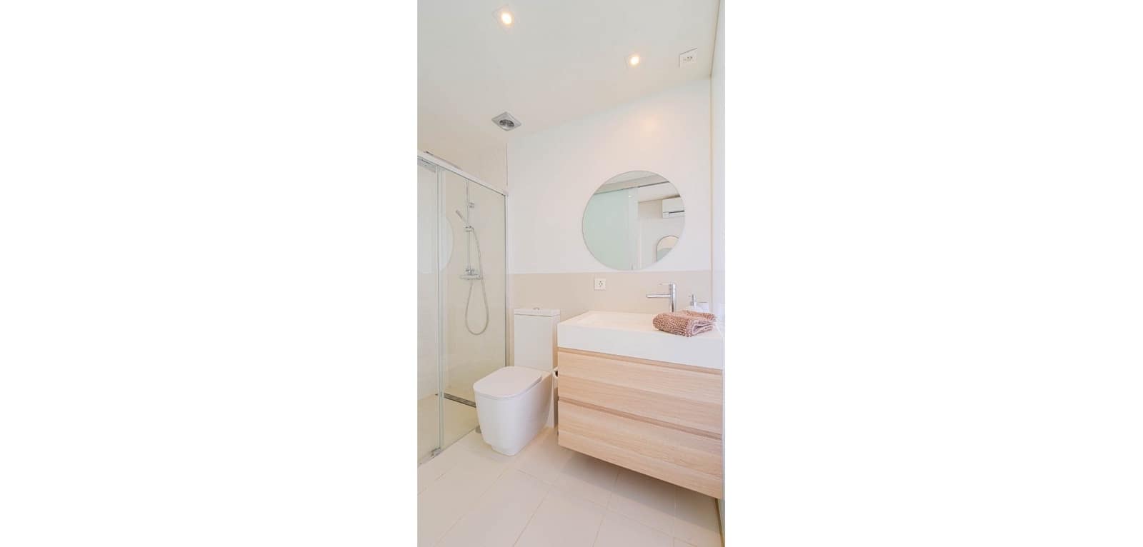 Apartamento de 2 habitaciones en Orihuela Costa en venta con piscina garaje - 270.000 € (Ref: 10155879)