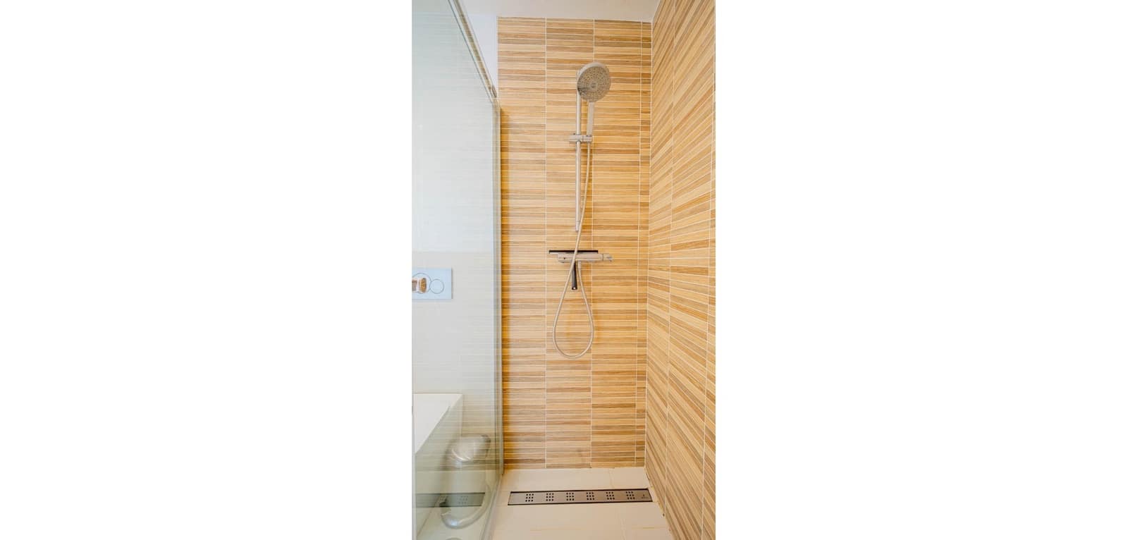 Apartamento de 2 habitaciones en Orihuela Costa en venta con piscina garaje - 270.000 € (Ref: 10155879)