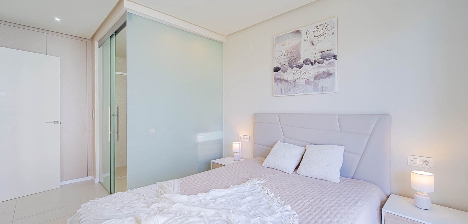 Apartamento de 2 habitaciones en Orihuela Costa en venta con piscina garaje - 270.000 € (Ref: 10155879)