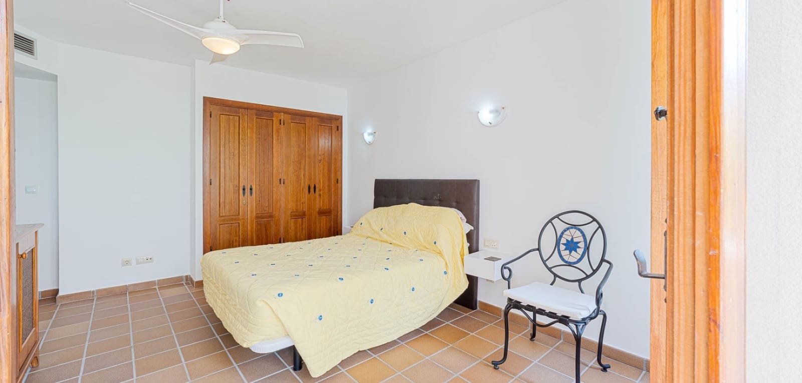 Apartamento de 2 habitaciones en Orihuela Costa en venta con piscina garaje - 289.000 € (Ref: 10155880)