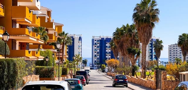 2 sypialnia Apartament na sprzedaż w Punta Prima, Orihuela z basenem garażem - 289 000 € (Ref: 10155880)