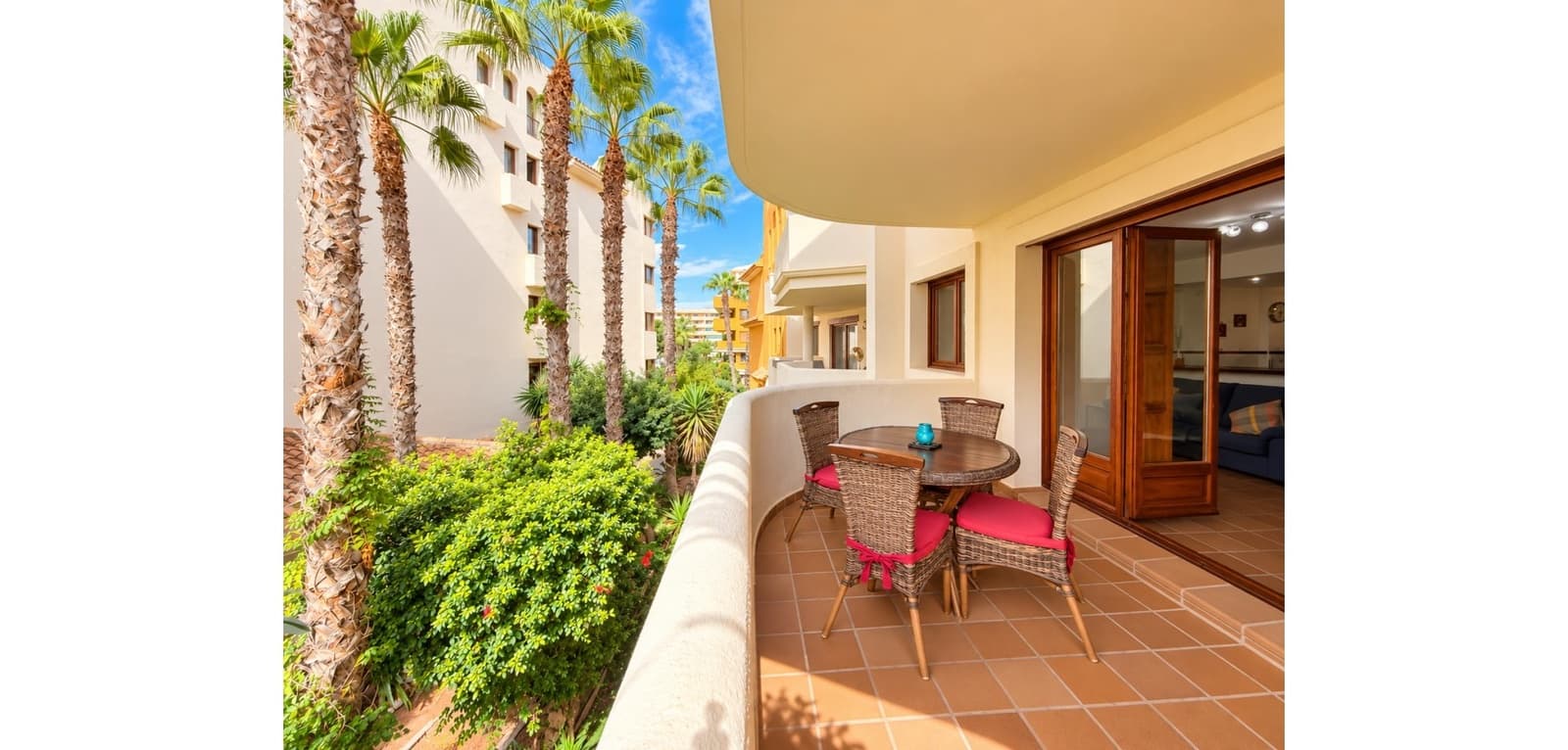 Apartamento de 2 habitaciones en Orihuela Costa en venta con piscina garaje - 289.000 € (Ref: 10155880)