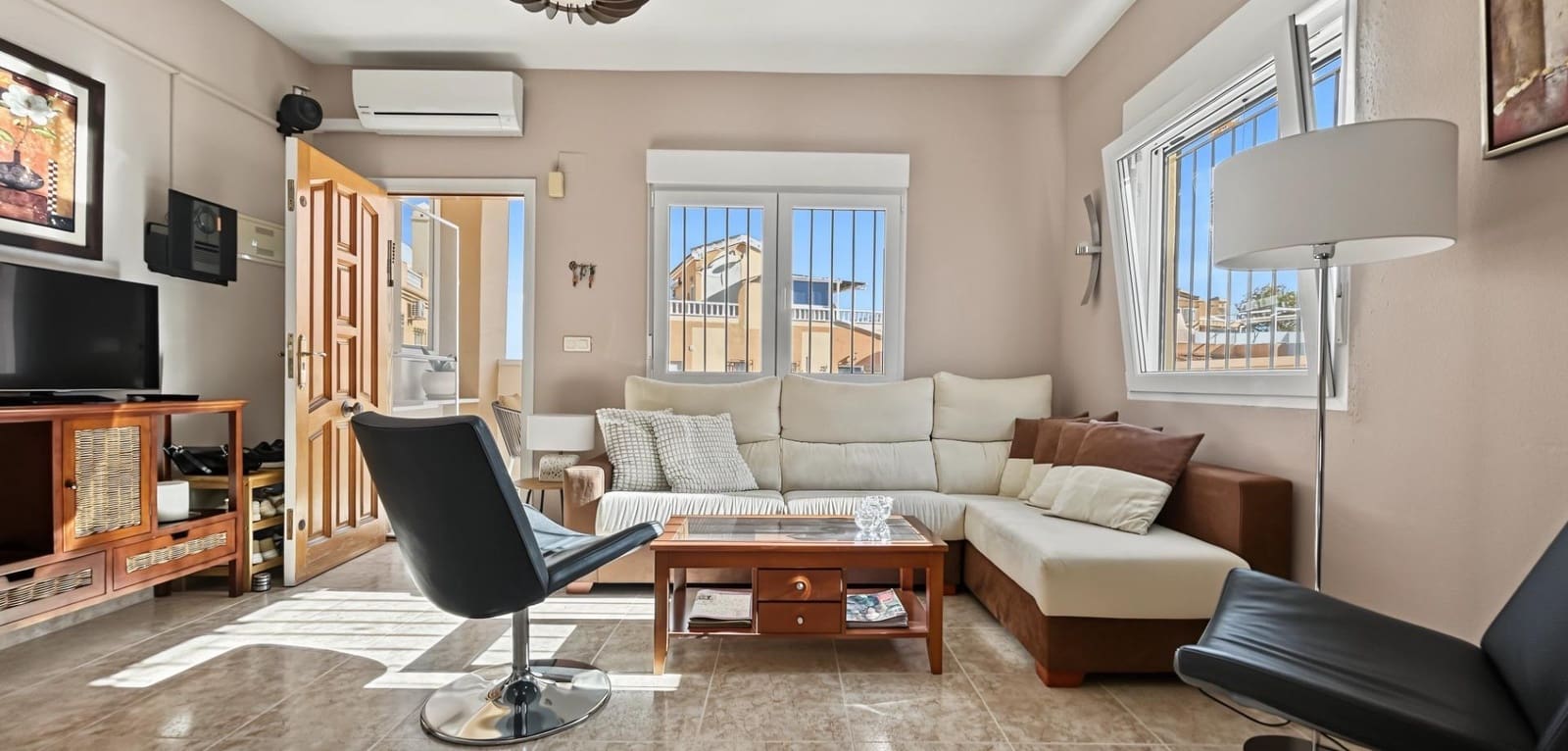 2 sypialnia Bungalow na sprzedaż w Orihuela Costa z basenem - 193 900 € (Ref: 10159976)