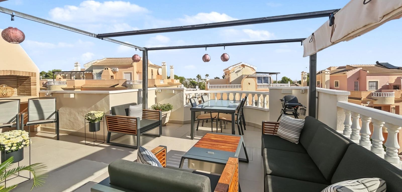 2 sypialnia Bungalow na sprzedaż w Orihuela Costa z basenem - 193 900 € (Ref: 10159976)
