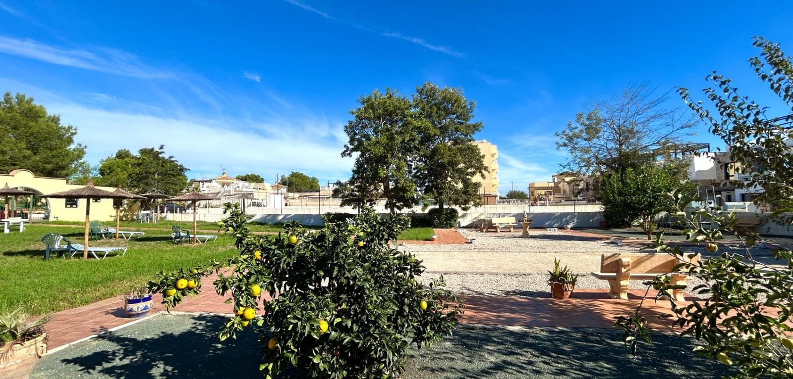 2 sypialnia Bungalow na sprzedaż w Orihuela Costa z basenem - 193 900 € (Ref: 10159976)