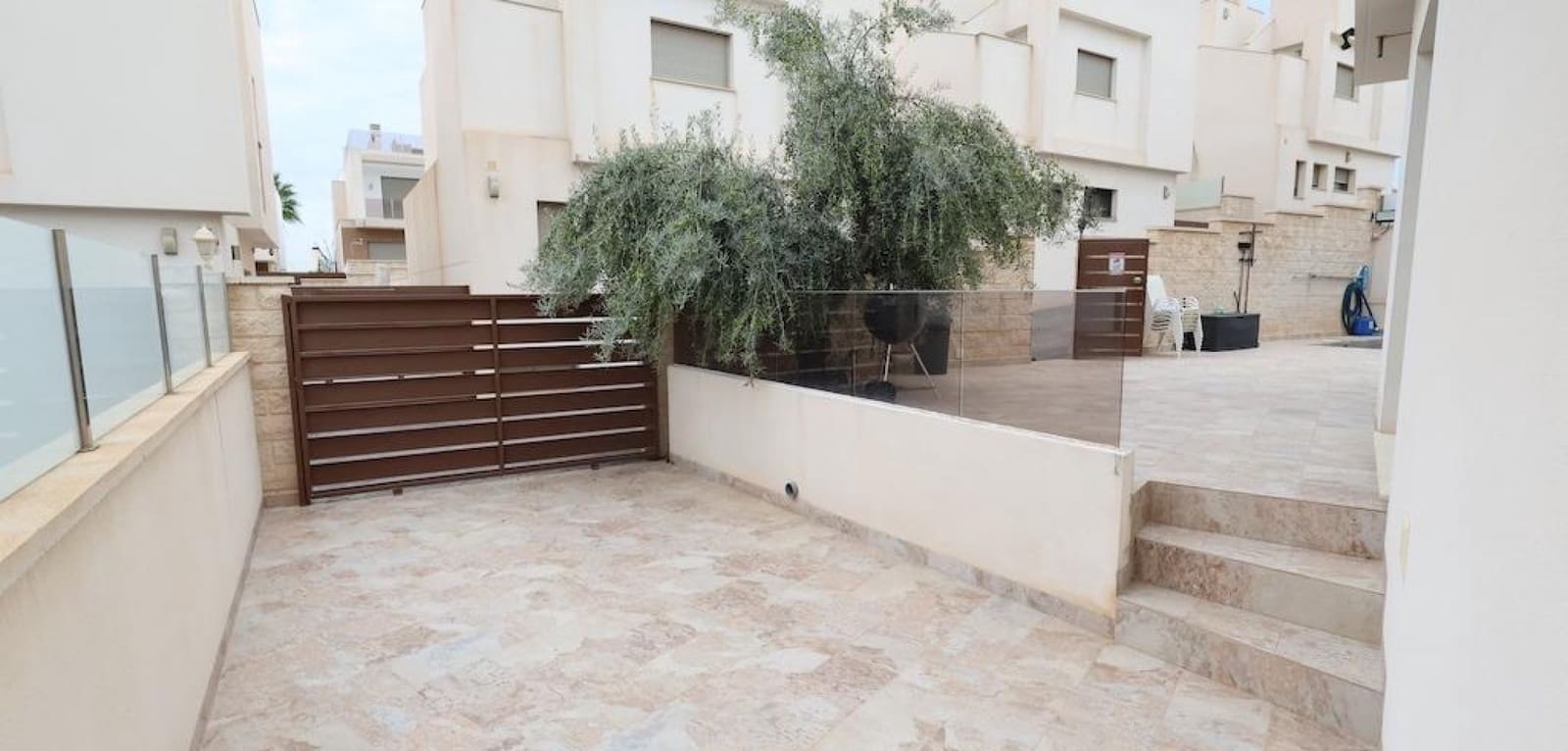 3 bedroom Villa for sale in Villamartin with pool - € 450,000 (Ref: 10159977)