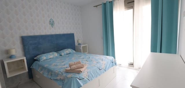 3 chambre Villa/Maison à vendre à Villamartin, Orihuela avec piscine - 450 000 € (Ref: 10159977)