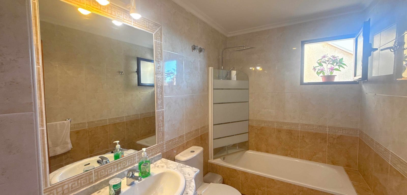 2 soveværelse Lejlighed til salg i Cabo Roig med swimmingpool garage - € 219.950 (Ref: 10159978)