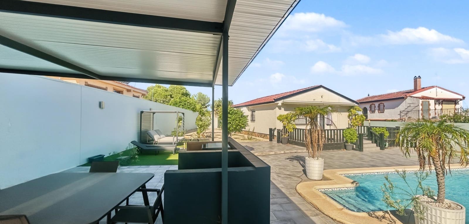 2 slaapkamer Villa te koop in Pinar de Campoverde met zwembad - € 295.000 (Ref: 10163248)