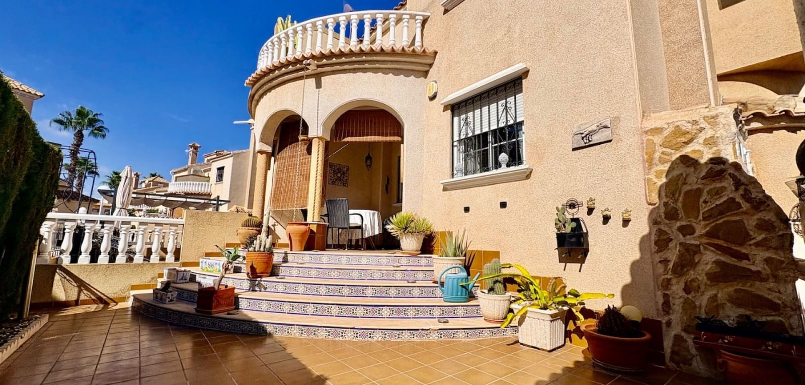 3 soveværelse Byhus til salg i Playa Flamenca med swimmingpool - € 225.000 (Ref: 10165374)