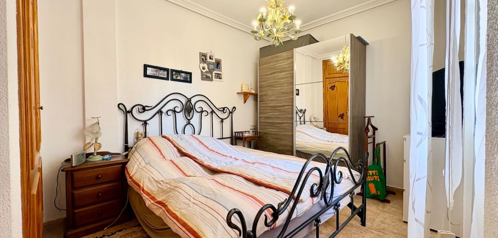 3 soveværelse Byhus til salg i Playa Flamenca med swimmingpool - € 225.000 (Ref: 10165374)