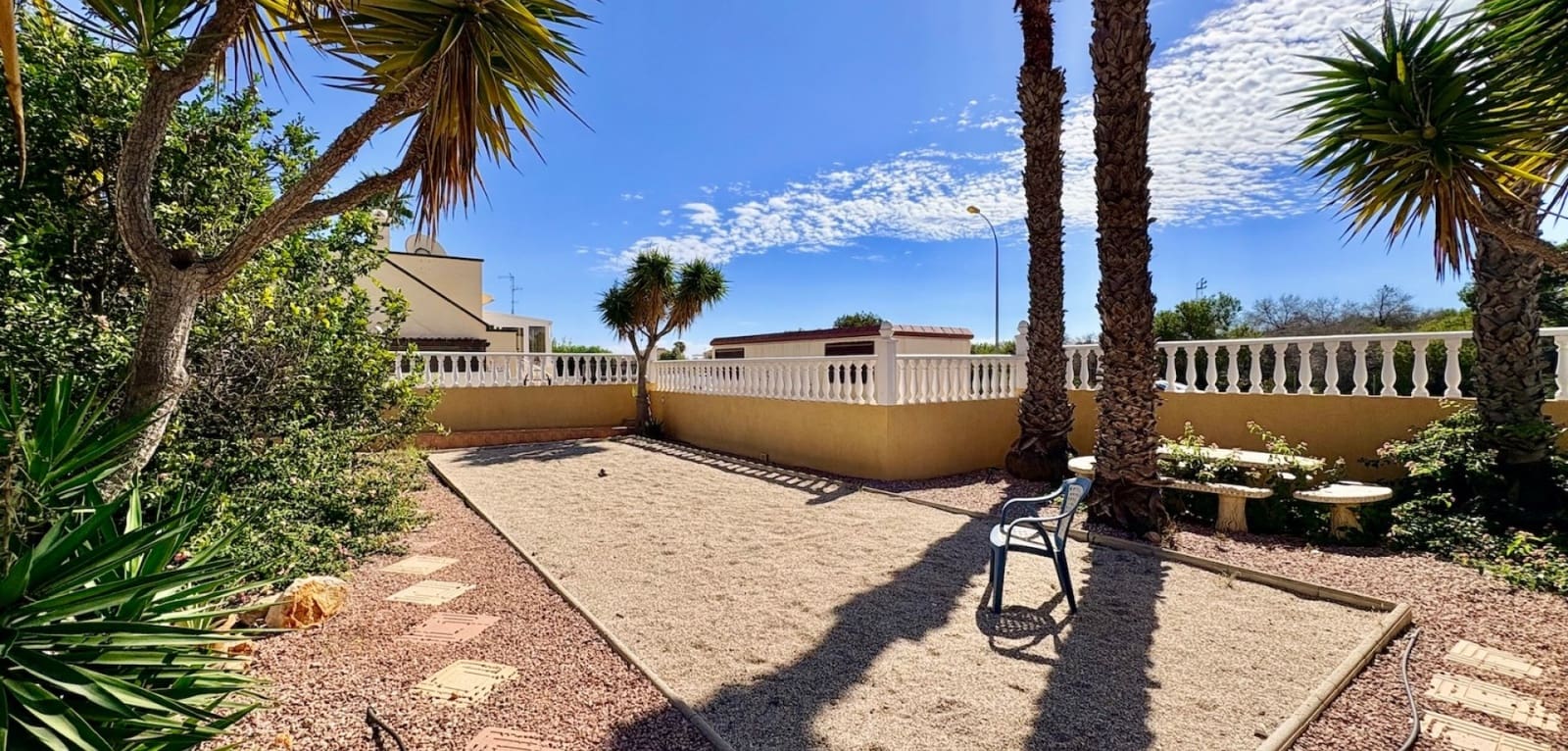3 soveværelse Byhus til salg i Playa Flamenca med swimmingpool - € 225.000 (Ref: 10165374)