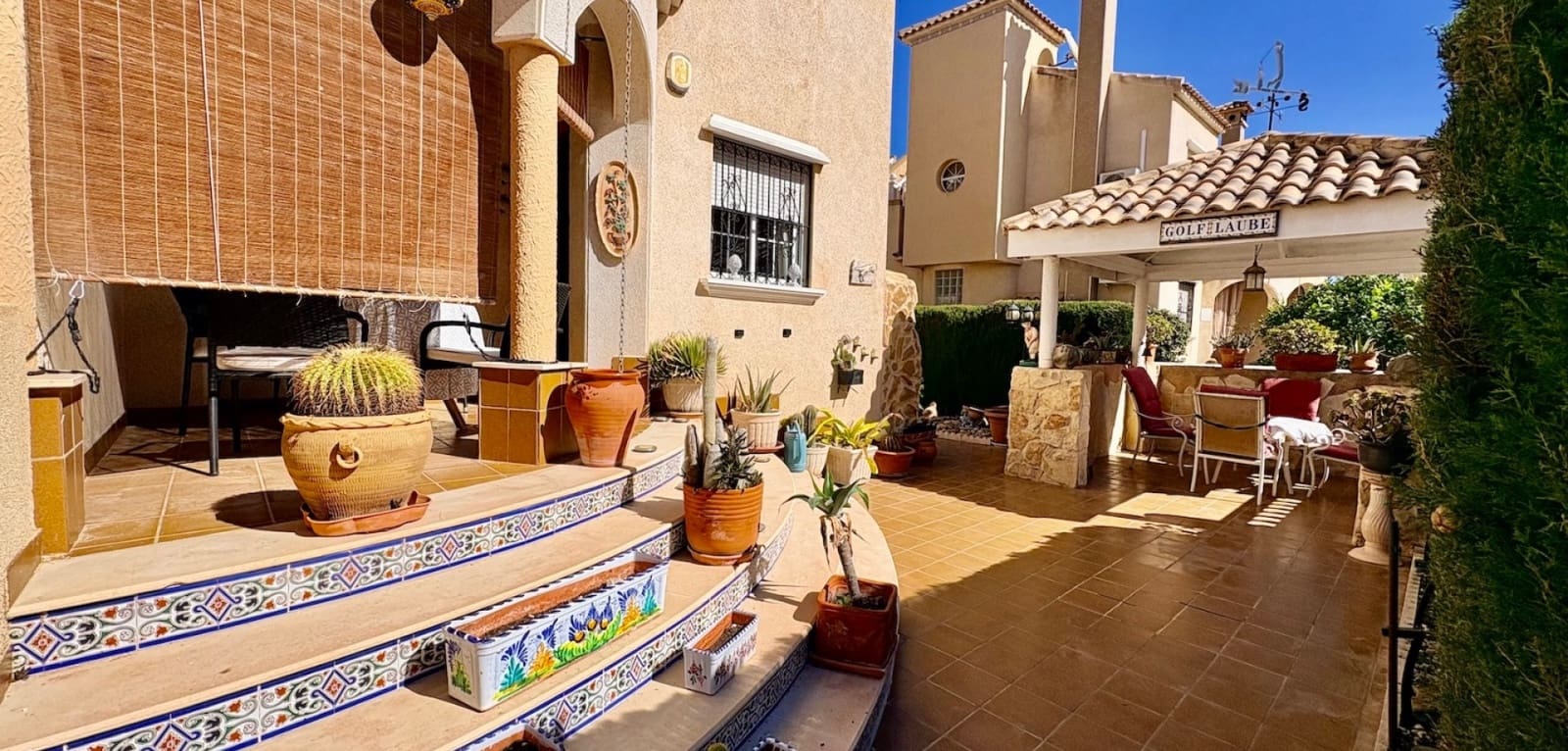 3 soveværelse Byhus til salg i Playa Flamenca med swimmingpool - € 225.000 (Ref: 10165374)