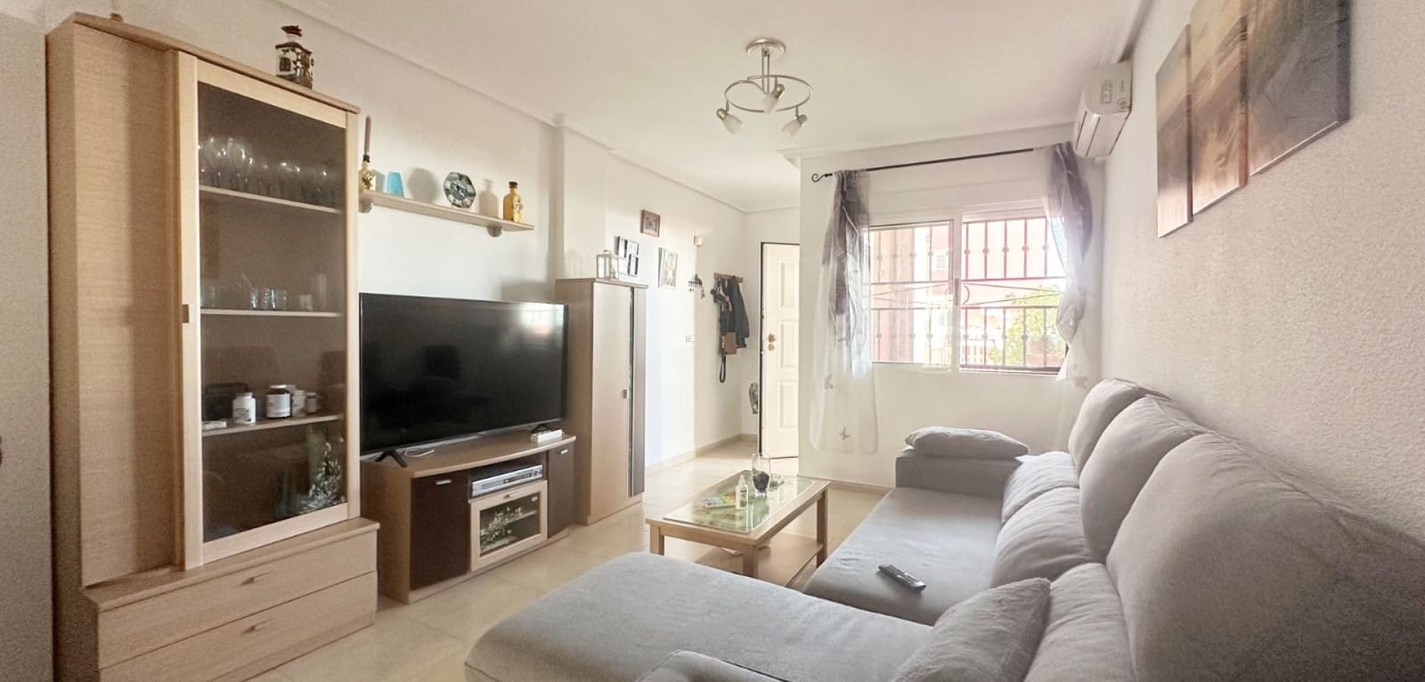 2 sypialnia Bungalow na sprzedaż w Torrevieja z basenem - 162 500 € (Ref: 10168838)