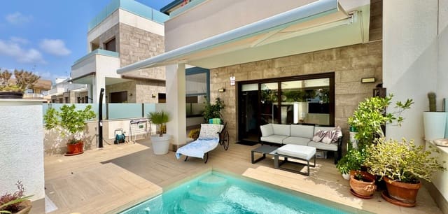 3 Zimmer Haus zu verkaufen in San Pedro del Pinatar ciudad, San Pedro del Pinatar mit Pool Garage - 395.000 € (Ref: 10172321)