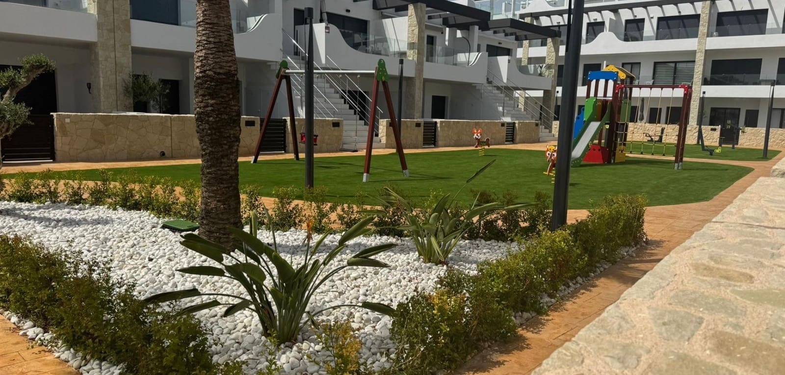3 sypialnia Apartament na sprzedaż w Orihuela Costa z basenem garażem - 360 000 € (Ref: 10172322)