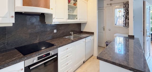 4 soverom Hus til salgs i Las Ramblas Golf, Orihuela med svømmebasseng - € 255 000 (Ref: 10172323)
