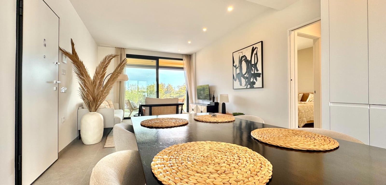 Apartamento de 2 habitaciones en Las Colinas Golf en venta con piscina garaje - 379.900 € (Ref: 10172327)
