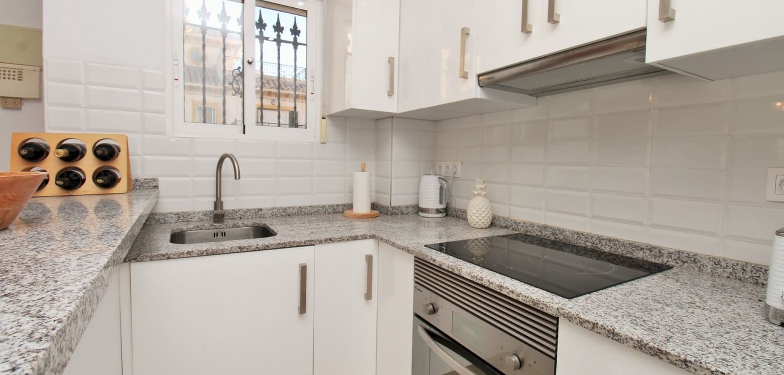 3 soveværelse Byhus til salg i Villamartin med swimmingpool garage - € 219.995 (Ref: 10175491)