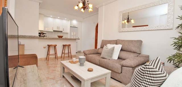 3 soveværelse Byhus til salg i Villamartin, Orihuela med swimmingpool garage - € 219.995 (Ref: 10175491)
