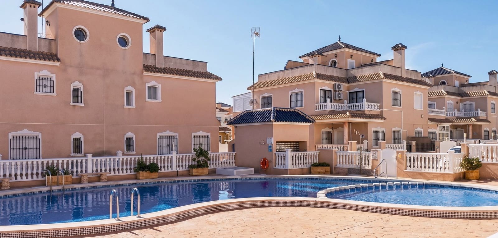 2 chambre Maison de Ville à vendre à Torre de la Horadada avec piscine - 239 000 € (Ref: 10183498)