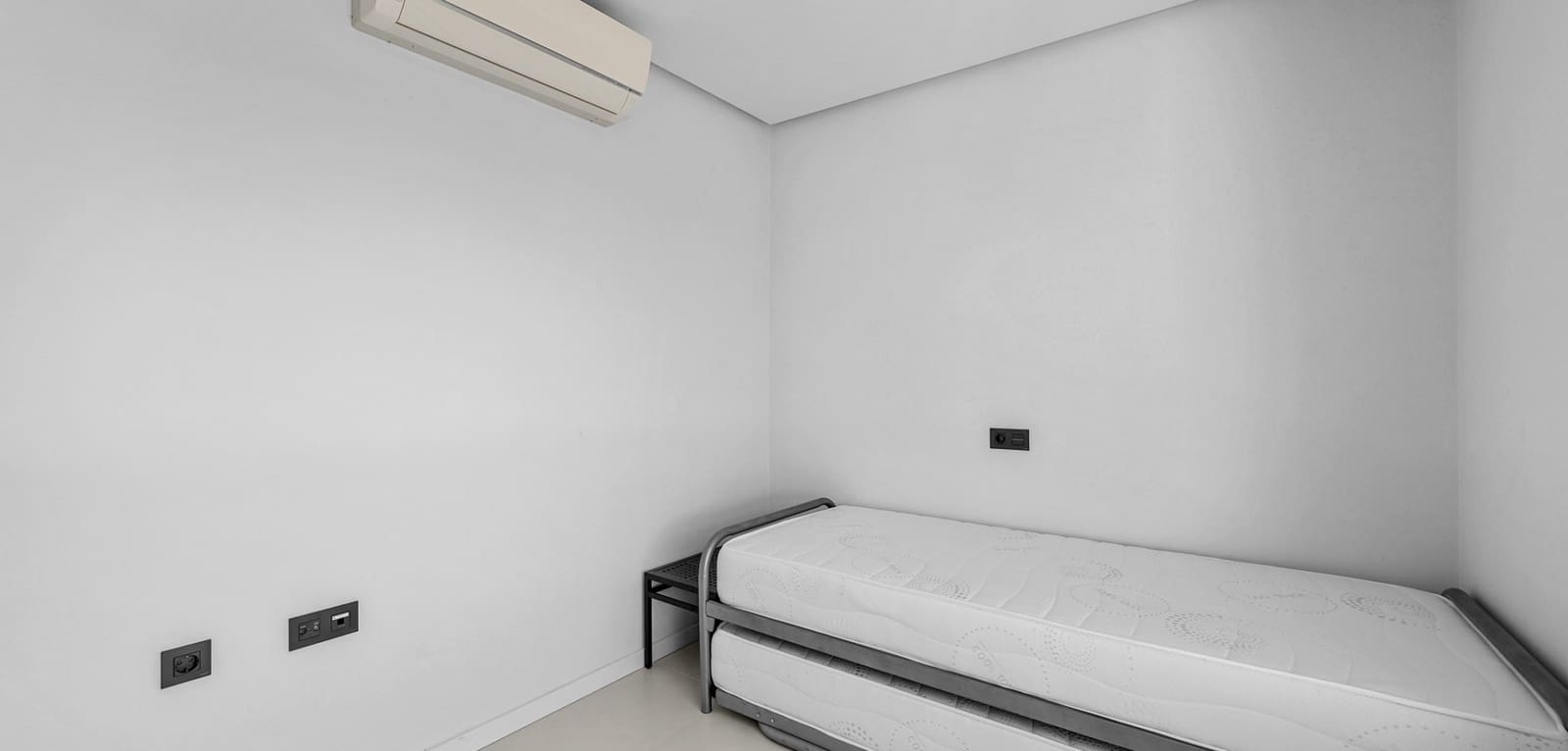 3 Zimmer Apartment zu verkaufen in Pilar de la Horadada mit Pool - 435.000 € (Ref: 10183499)