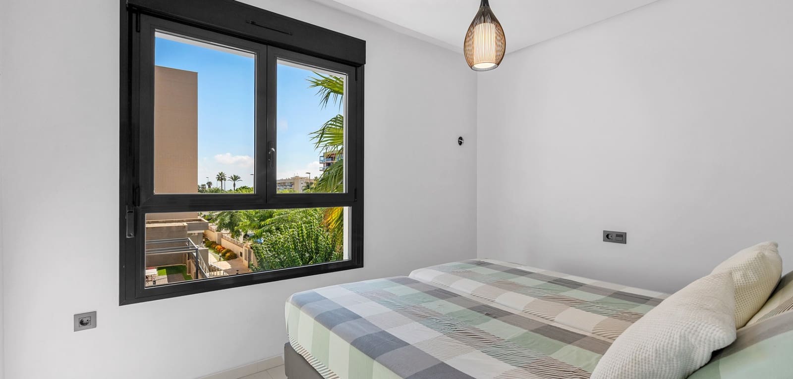 3 Zimmer Apartment zu verkaufen in Pilar de la Horadada mit Pool - 435.000 € (Ref: 10183499)