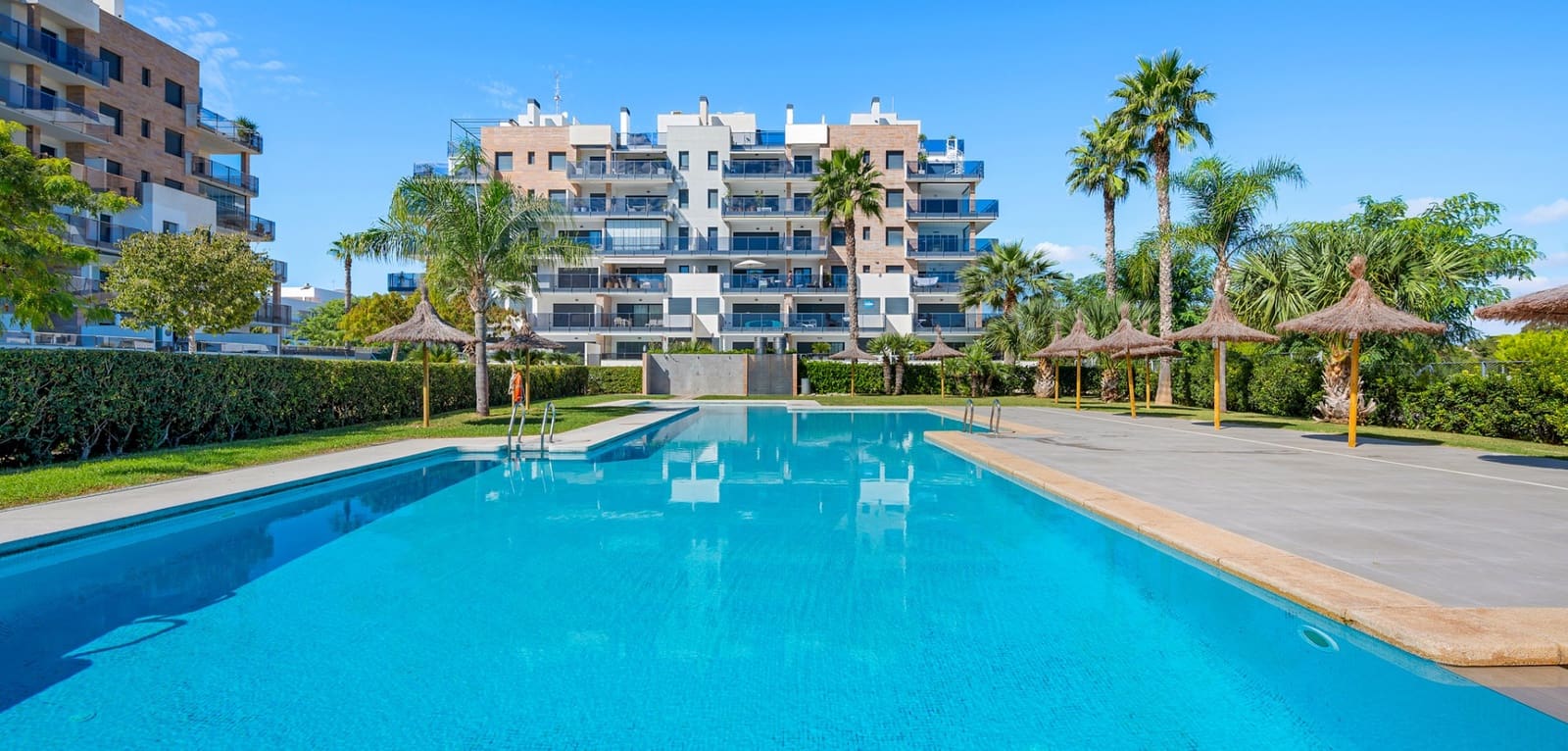 3 Zimmer Apartment zu verkaufen in Pilar de la Horadada mit Pool - 435.000 € (Ref: 10183499)