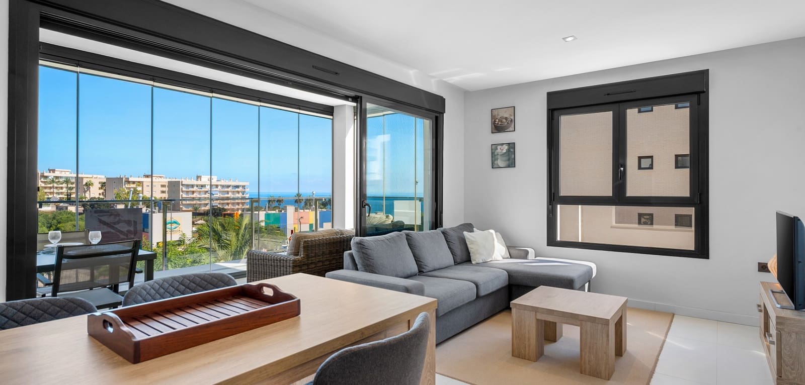 3 Zimmer Apartment zu verkaufen in Pilar de la Horadada mit Pool - 435.000 € (Ref: 10183499)