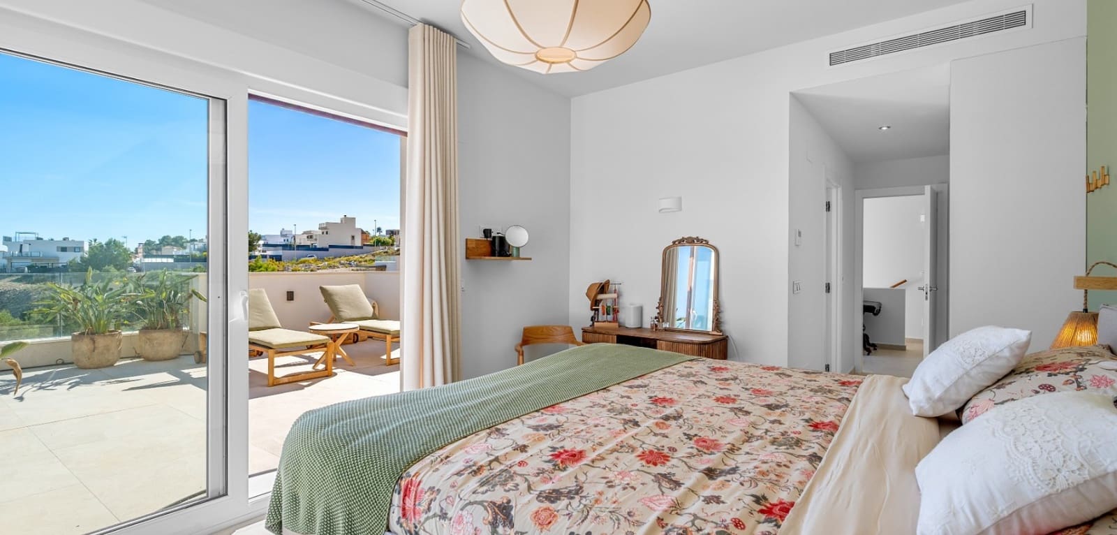 3 soveværelse Villa til salg i San Miguel de Salinas med swimmingpool garage - € 1.049.000 (Ref: 10183500)