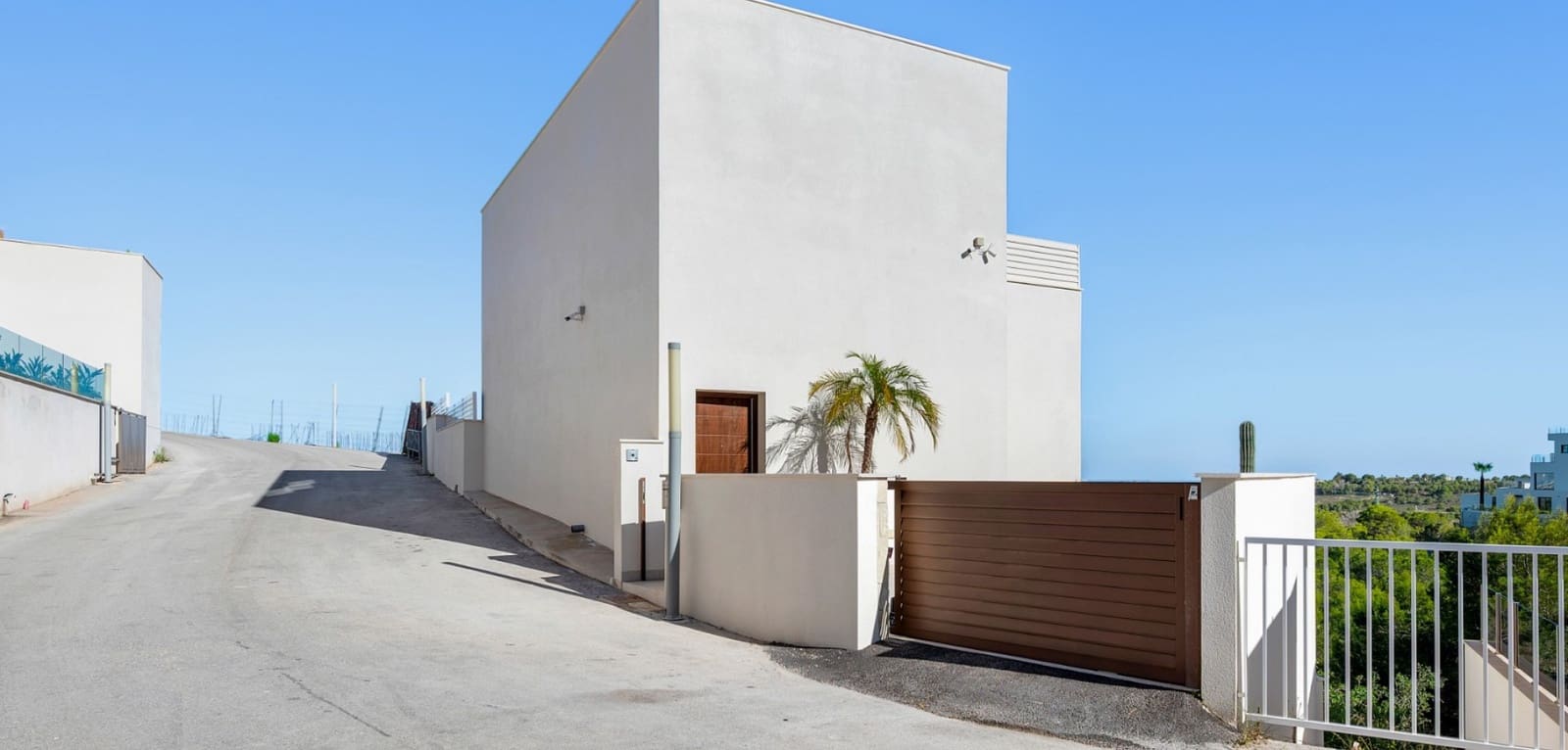 3 soveværelse Villa til salg i San Miguel de Salinas med swimmingpool garage - € 1.049.000 (Ref: 10183500)