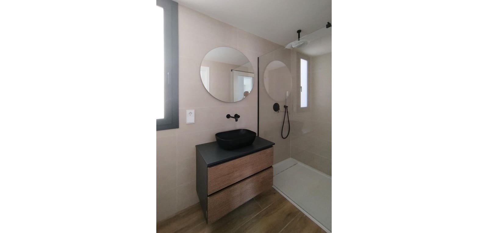 3 bedroom Villa for sale in Polop - € 540,000 (Ref: 8609337)