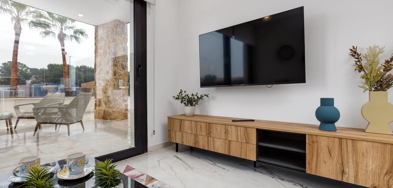 2 slaapkamer Bungalow te koop in Ciudad Quesada met zwembad - € 279.000 (Ref: 8710446)