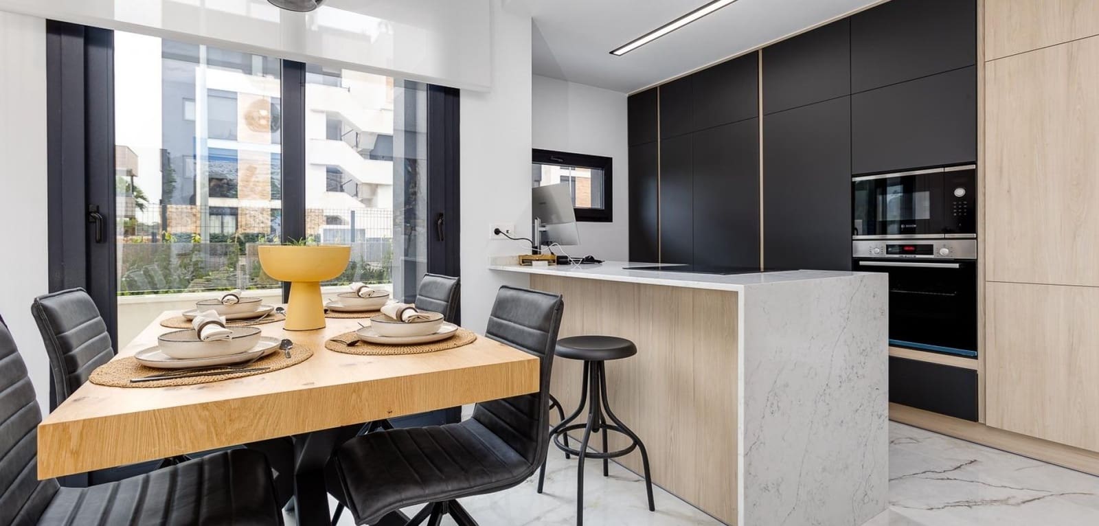 2 slaapkamer Bungalow te koop in Ciudad Quesada met zwembad - € 279.000 (Ref: 8710446)