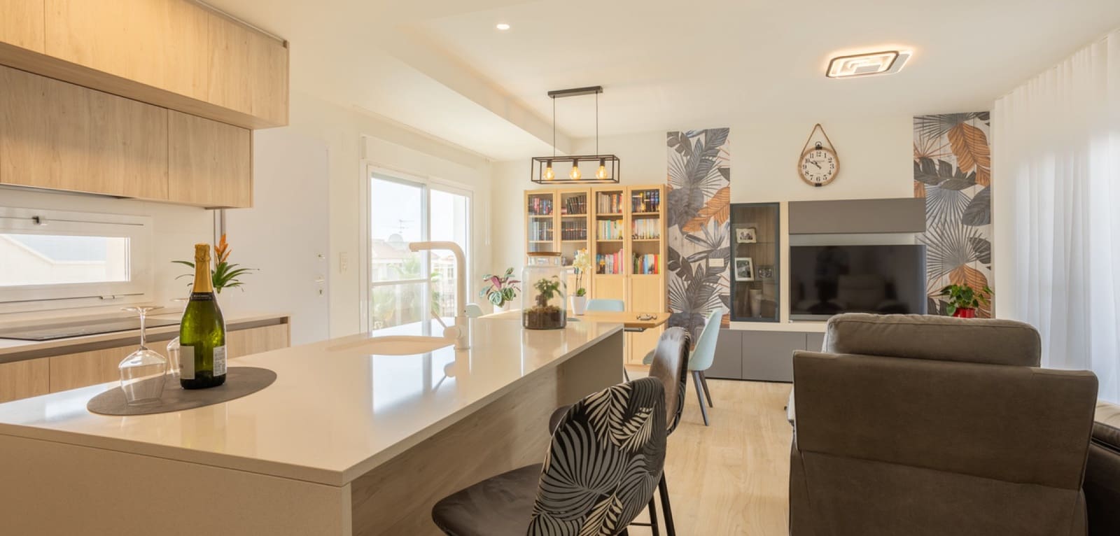 2 slaapkamer Appartement te koop in Villamartin met zwembad - € 319.000 (Ref: 8717234)