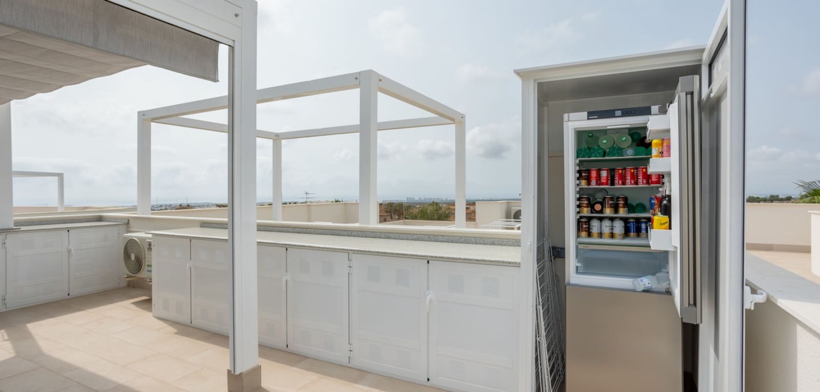 2 slaapkamer Appartement te koop in Villamartin met zwembad - € 319.000 (Ref: 8717234)