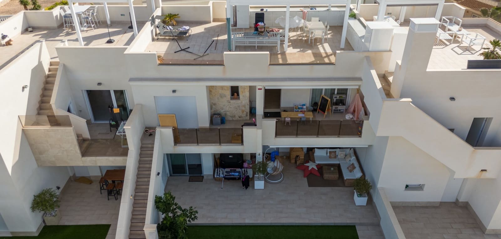 2 slaapkamer Appartement te koop in Villamartin met zwembad - € 319.000 (Ref: 8717234)