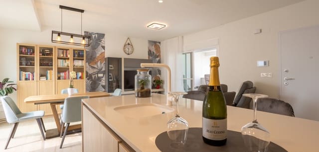 2 slaapkamer Appartement te koop in Villamartin, Orihuela met zwembad - € 319.000 (Ref: 8717234)